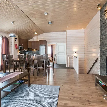 Hallan Karhu C- Paritalo By Interhome Hyrynsalmi